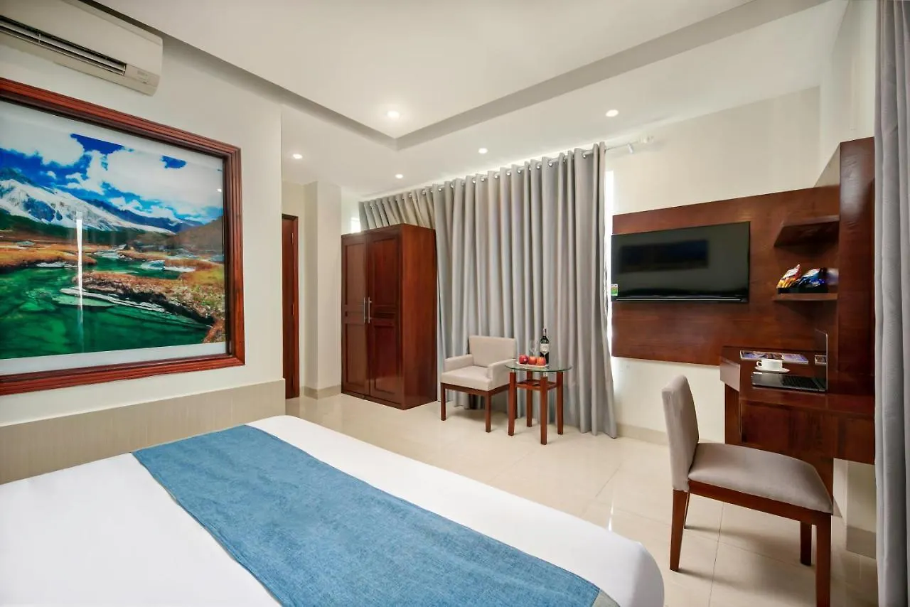 Gio Bien 2 Hotel By Thg Đà Nẵng
