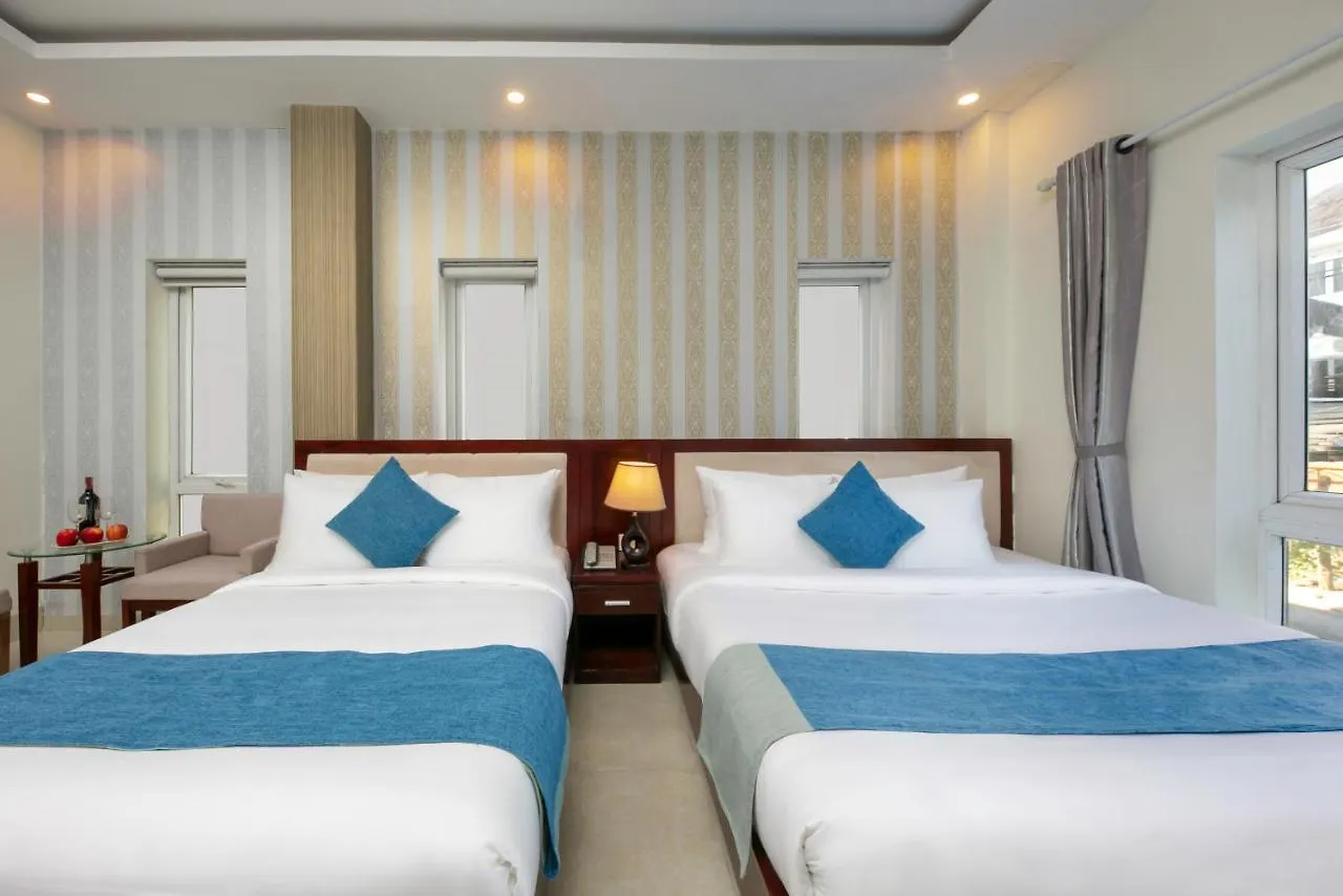 Gio Bien 2 Hotel By Thg Da Nang 3*,  Vietnam